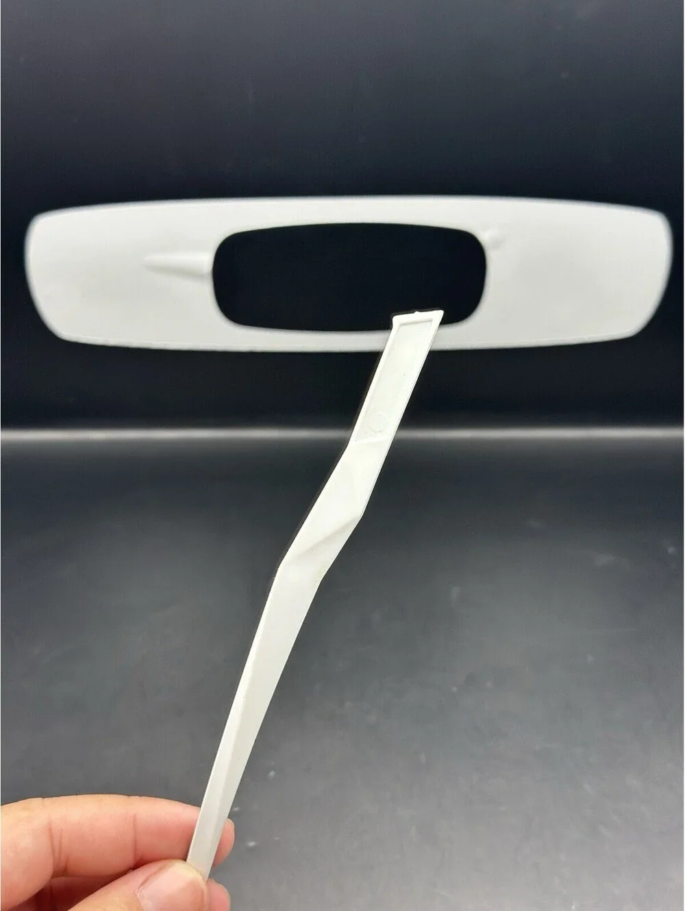 Oakley Sutro Lite Matte White OEM Left Replacement Arm(No Icon)